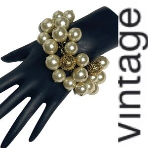 Vintage Signed Scorpios Paris Baroque Pearl and Gold Bead Chain Bracelet